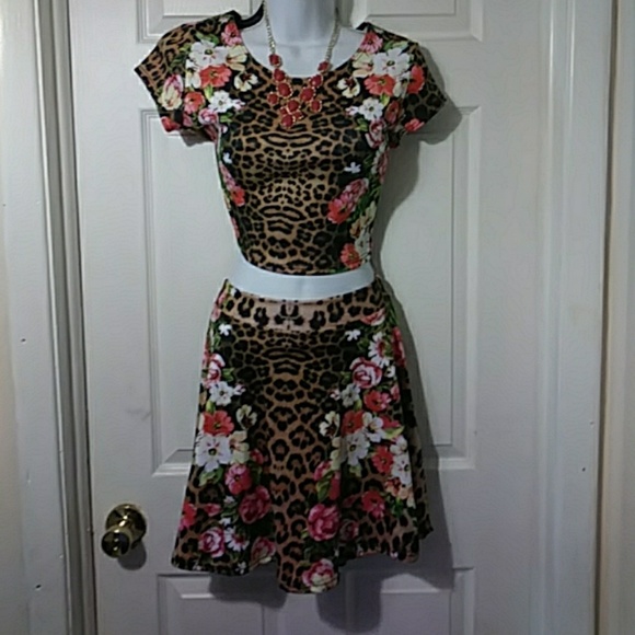 Dresses & Skirts - Two pieces